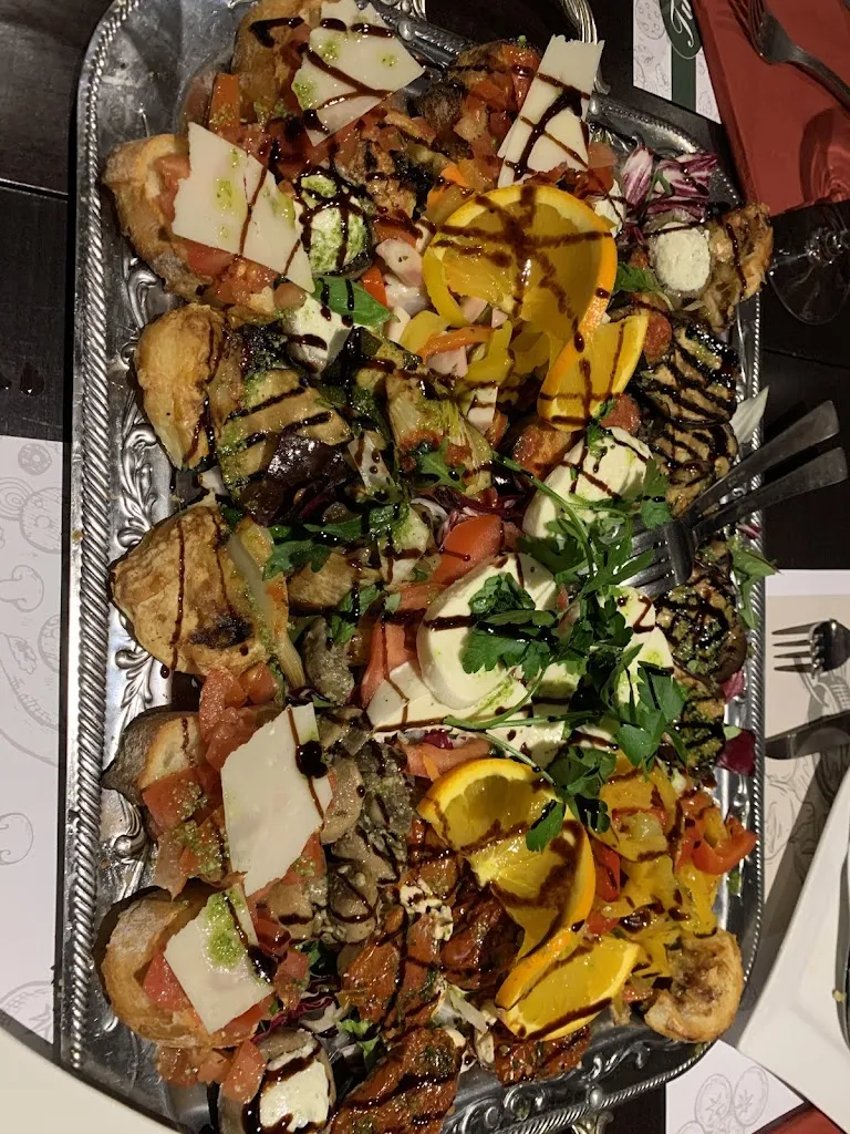 Niko vH_Trattoria Turii_Grefrath_review