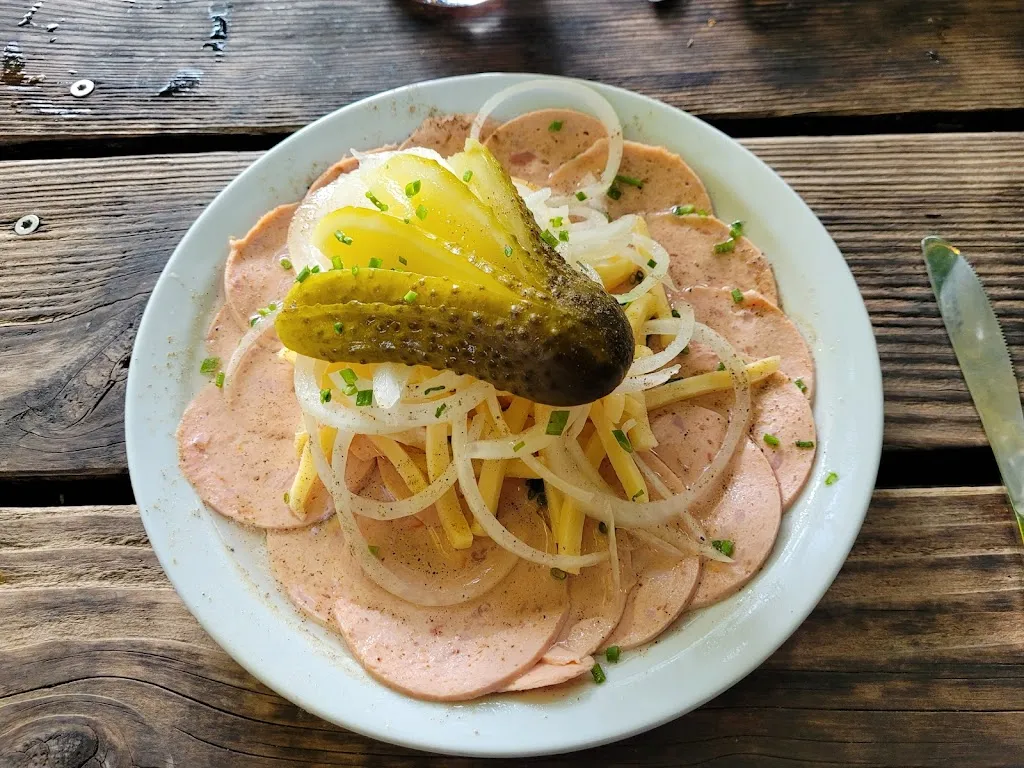 Biergarten Mühlenpark_München_slider_image_3