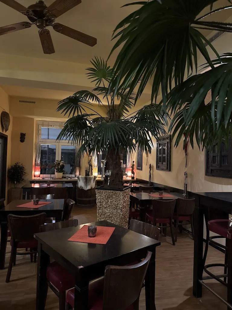 Afrika Lounge - Cocktailbar_Gladbeck_slider_image_3