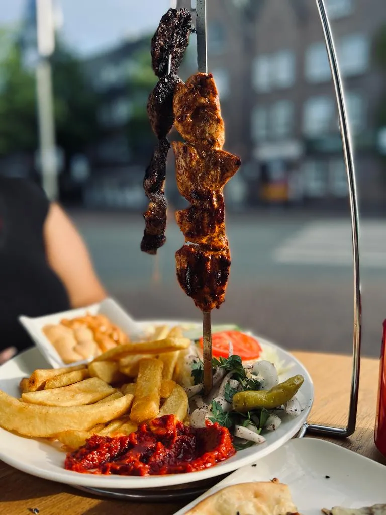 Menu_Mido Restaurant & Café_Goch_image_8