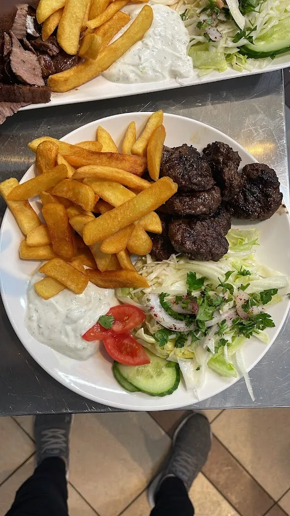 Menu_Mido Restaurant & Café_Goch_image_9