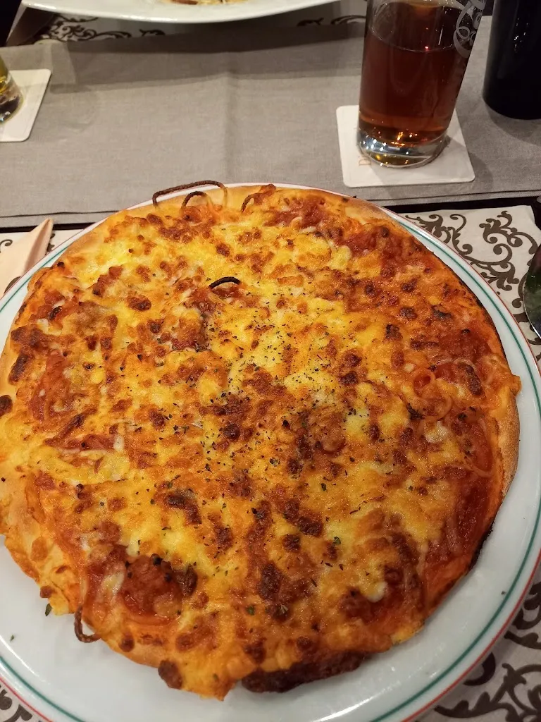 La Grotta Ristorante & Pizzeria_Goch_slider_image_3