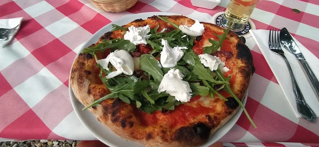 Laura sanchez_La Trattoria Cazzetta_Goch_review