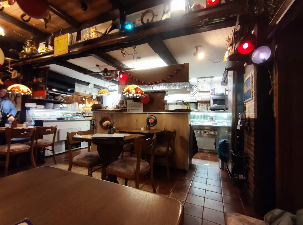 Adria-Grill_Goch_slider_image_3