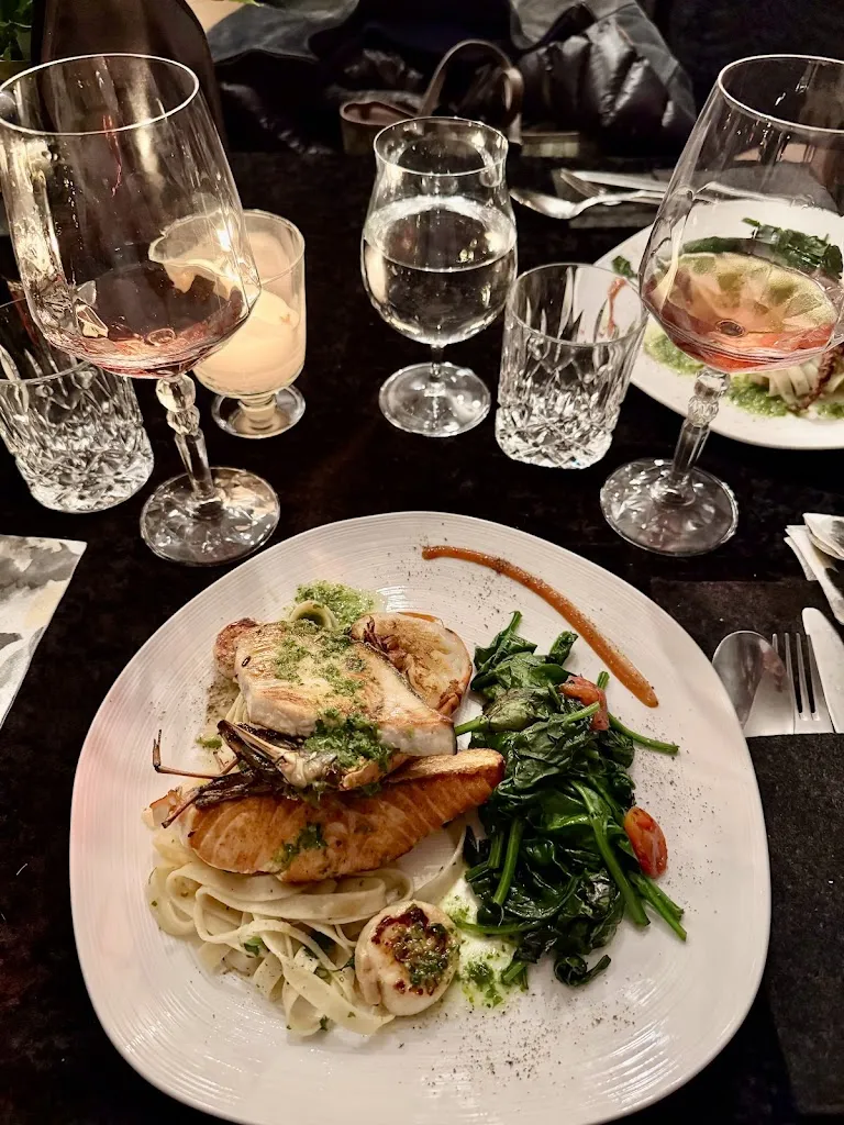 Trattoria il Gusto-nero_Greven_slider_image_3