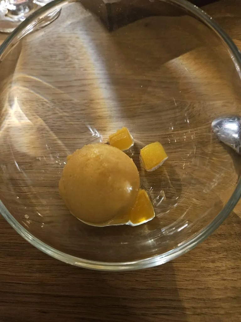 Menu_Bastian's Restaurant__image_3