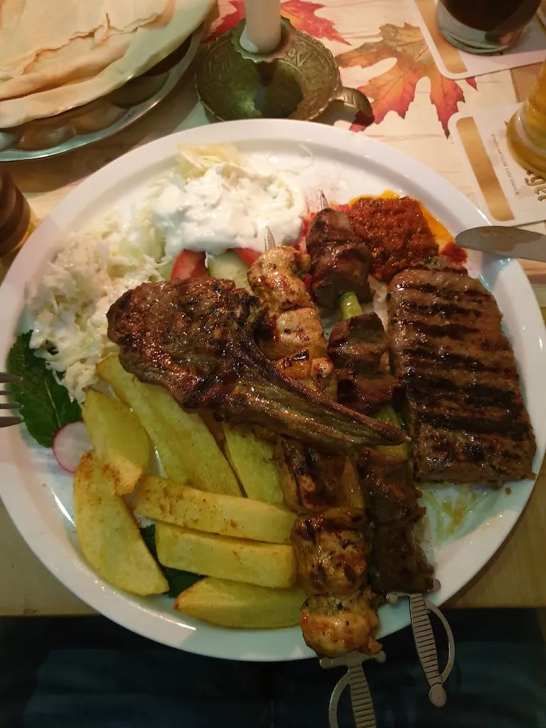 Daniel_Graf Kessel Libanesisches Restaurant zurzeit nur Abholung oder Lieferservice_Grevenbroich_review