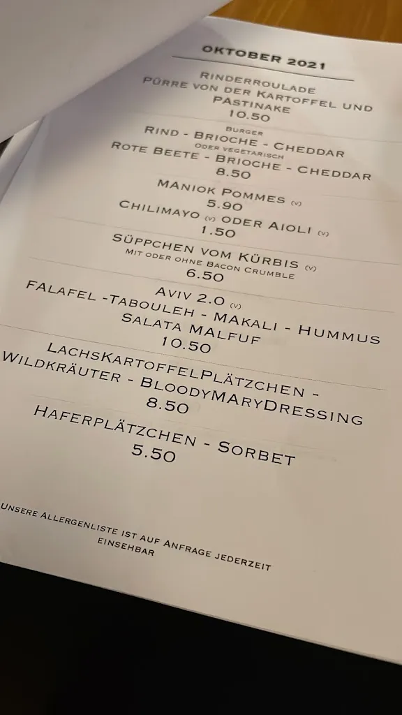 Michael Godenau_Fräuleinswunder_Grevenbroich_review