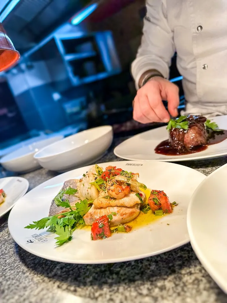 La Trattoria - Italian Casual_Hagen_slider_image_3