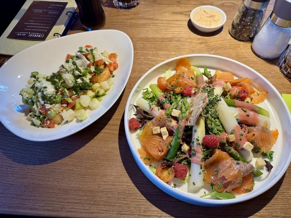 Jamie Leigh Morrison_Eichenhof Restaurant - Bar - Biergarten_Gütersloh_review