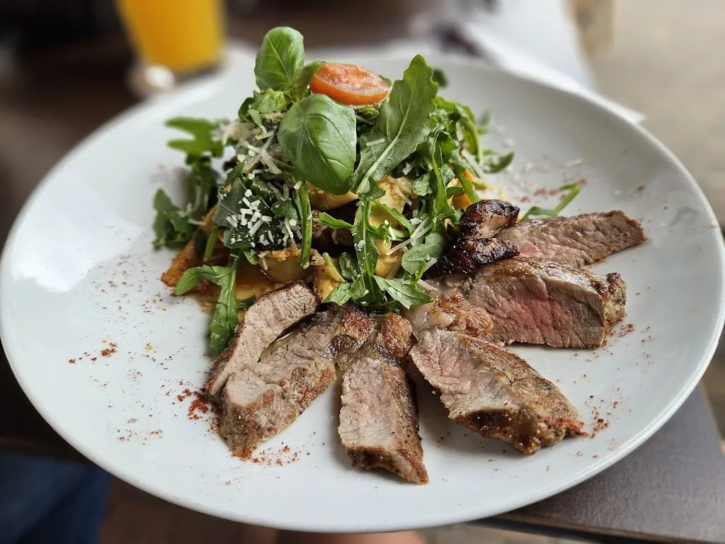 Pastis - Café de Paris -_Gütersloh_slider_image_2