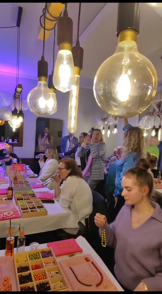 WOHNZIMMER | Restaurant + Biergarten_Gütersloh_slider_image_2