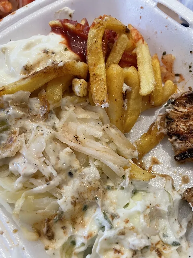 Philipp B._Dinos Taverne_Gütersloh_review