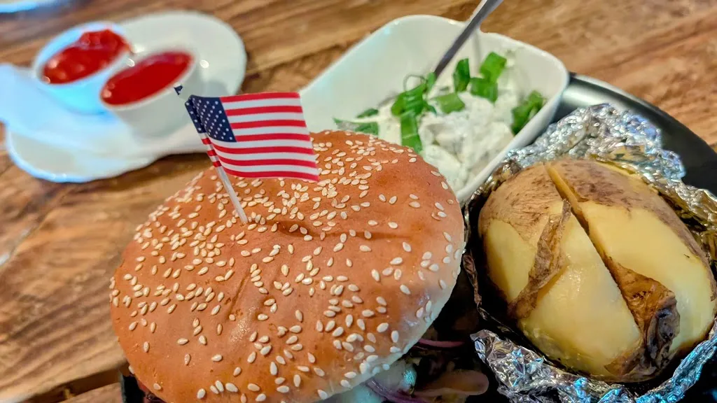 Cattlemen’s Halver_Halver_slider_image_2