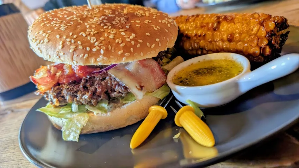 Cattlemen’s Halver_Halver_slider_image_3