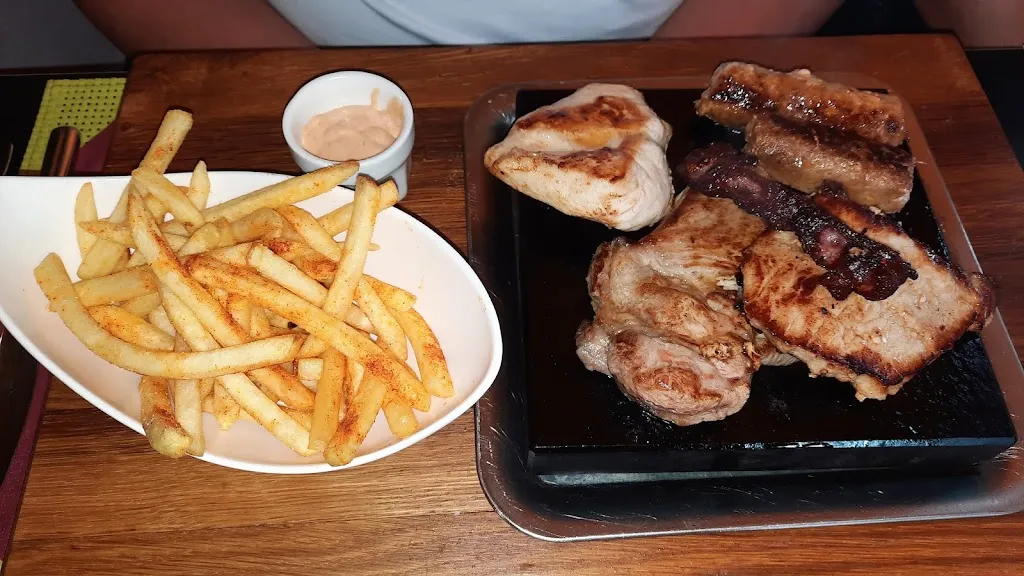 Menu_Martas Restaurant_Halver_image_5