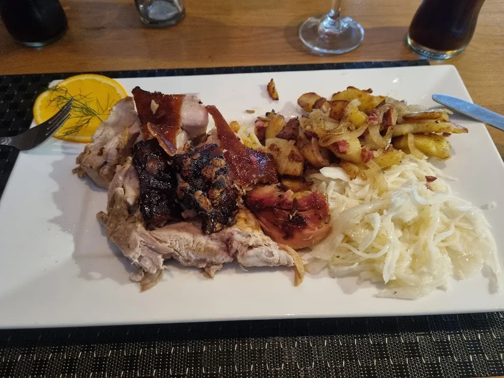 Menu_Martas Restaurant_Halver_image_8