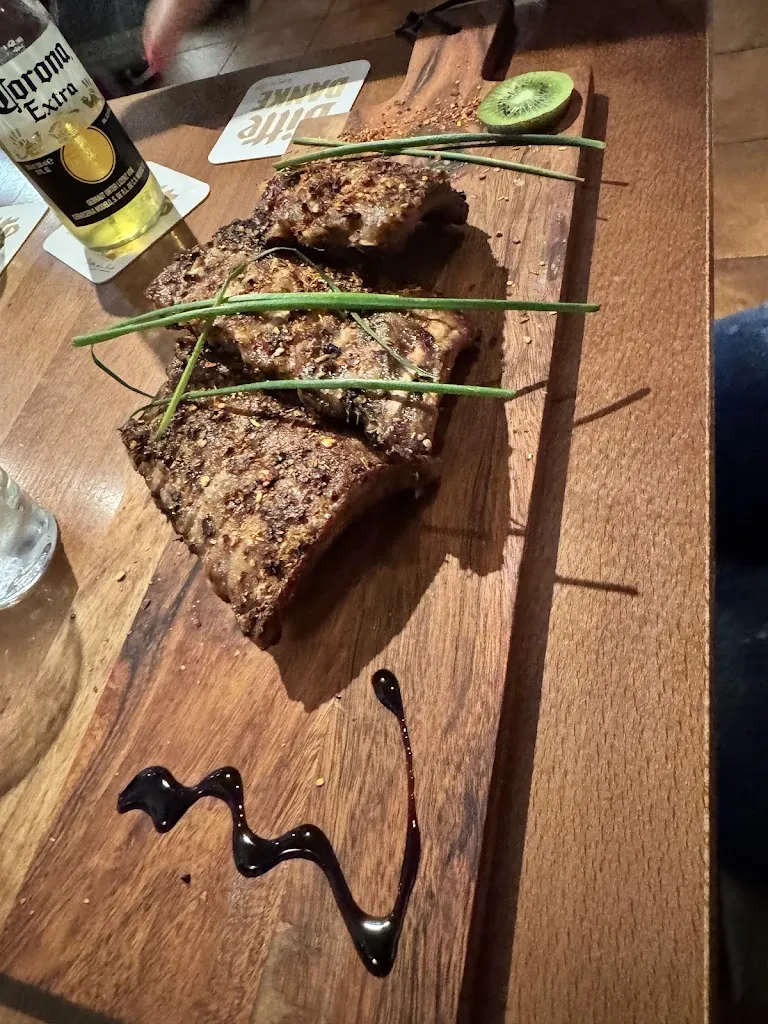 Frank Grunau_Panchlo Villa_Halver_review