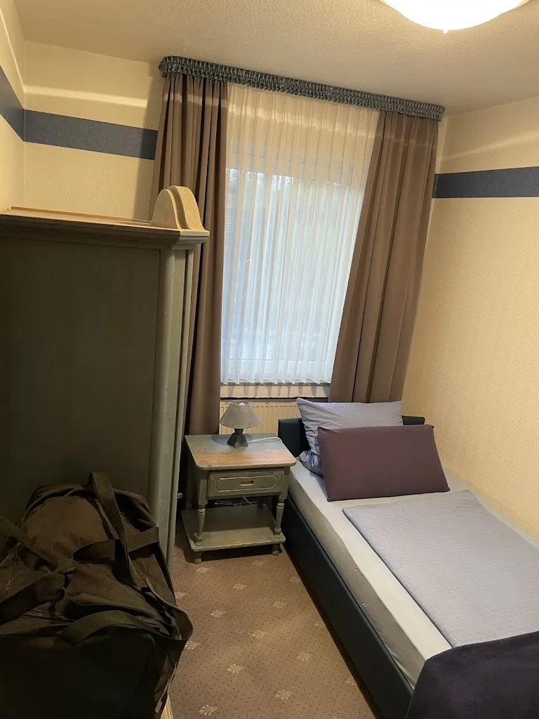 Mirco_Hotel Halvara_Halver_review