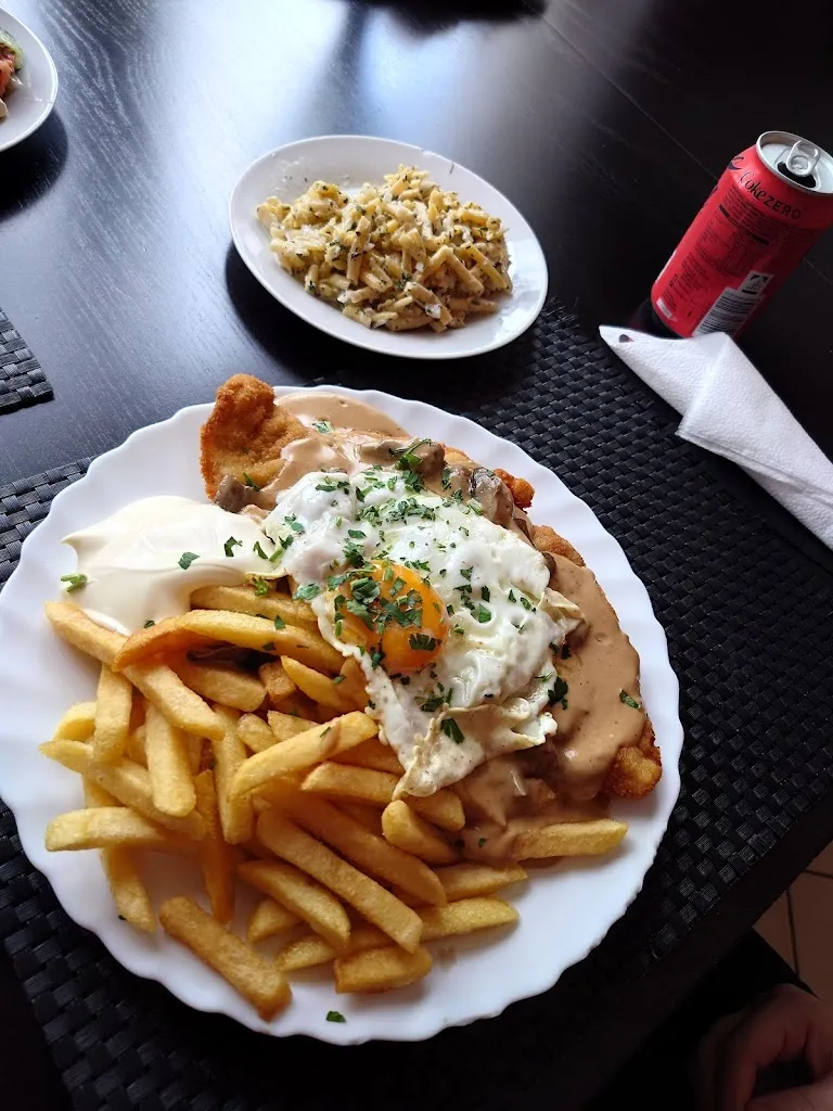 Menu_Der Schlemmer Imbiss_Halver_image_6