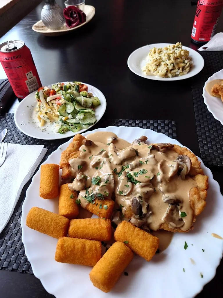 Menu_Der Schlemmer Imbiss_Halver_image_7