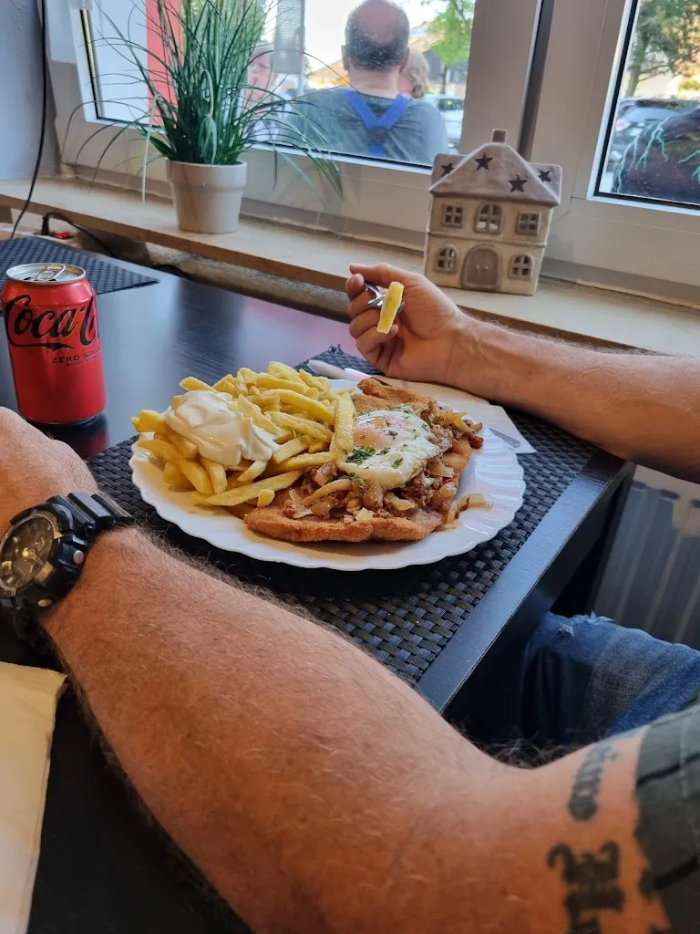 Menu_Der Schlemmer Imbiss_Halver_image_8