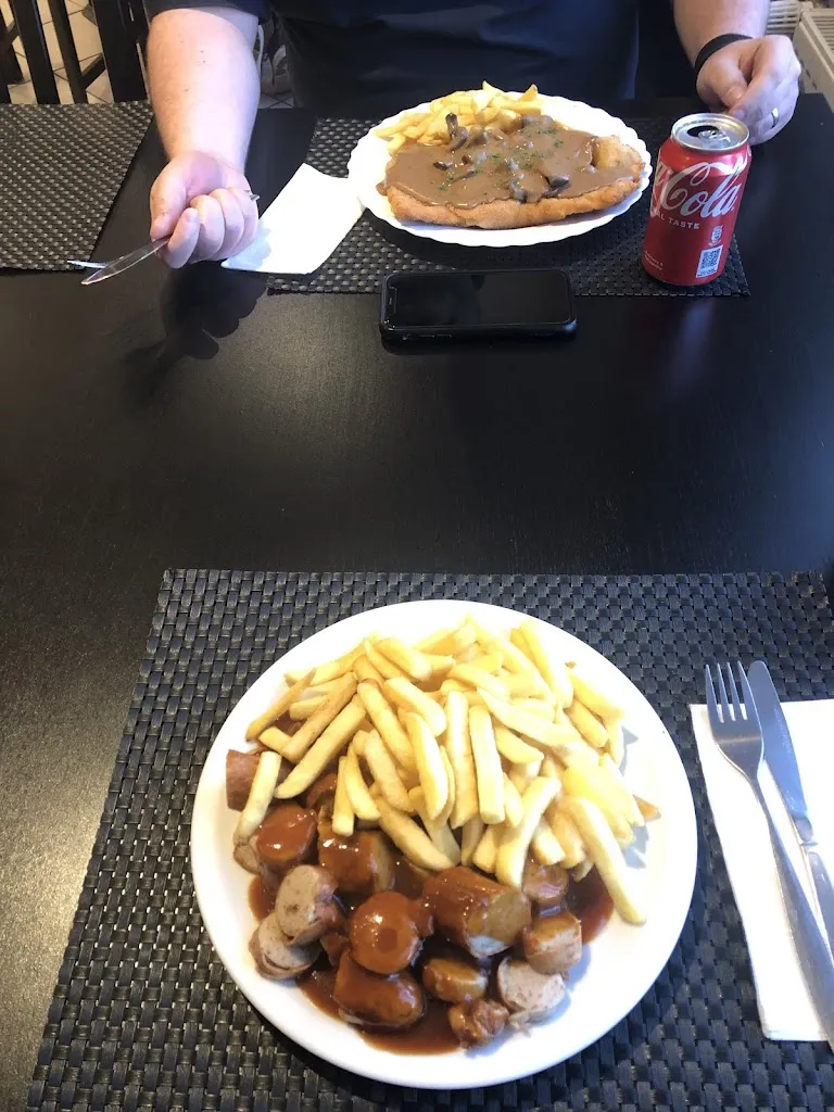 Menu_Der Schlemmer Imbiss_Halver_image_9