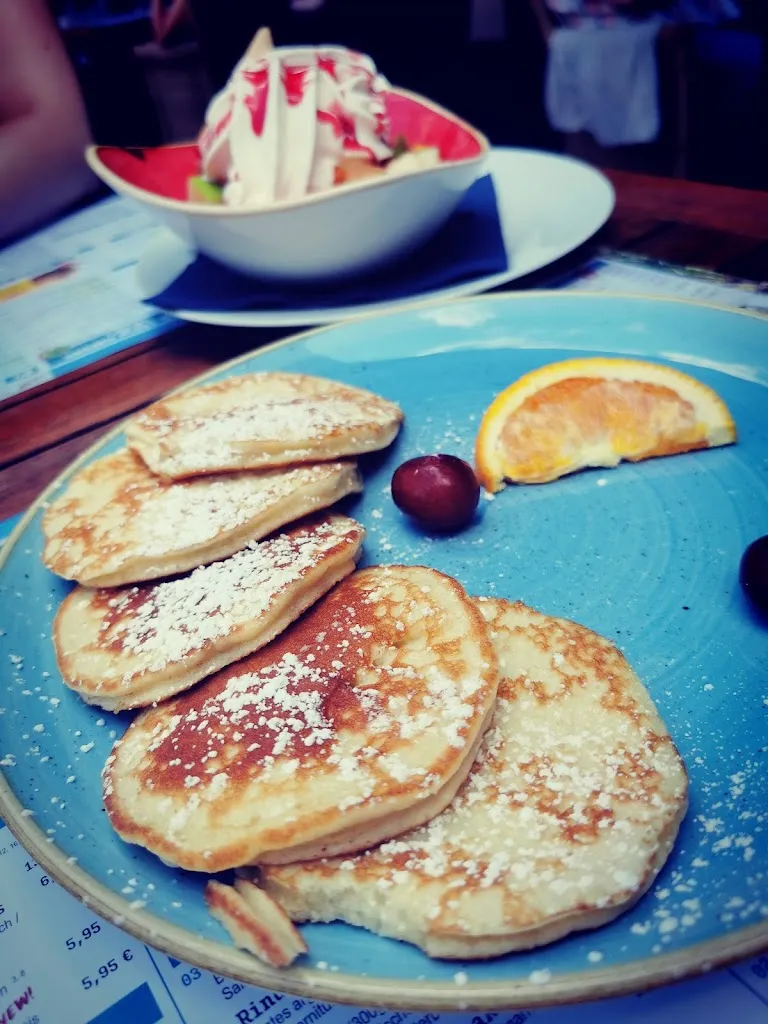 Menu_Lakeside Inn_See_image_6