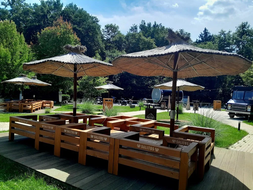 Lakeside Inn_See_slider_image_3