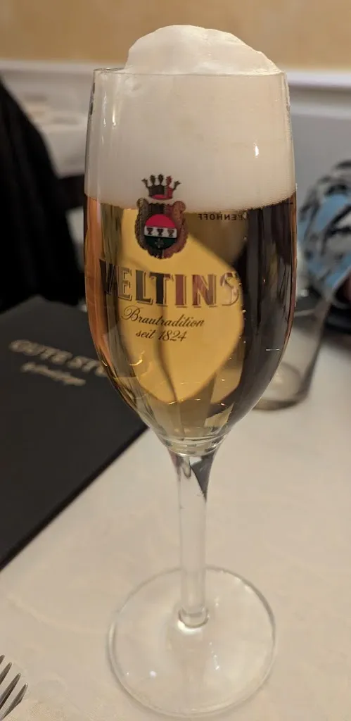 B D _Gute Stube by Daniel Georgiev_See_review