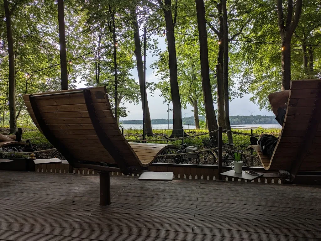 Jupp der Erlebnisbiergarten_See_slider_image_3