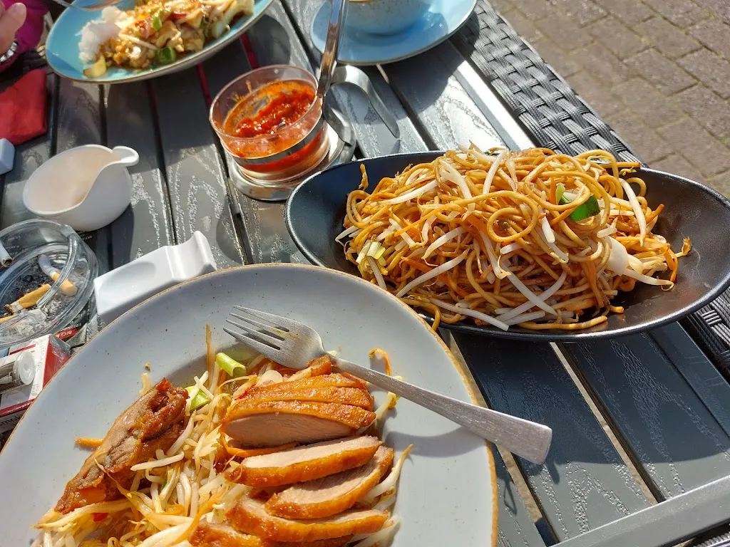 Menu_Hu's Kitchen_See_image_8