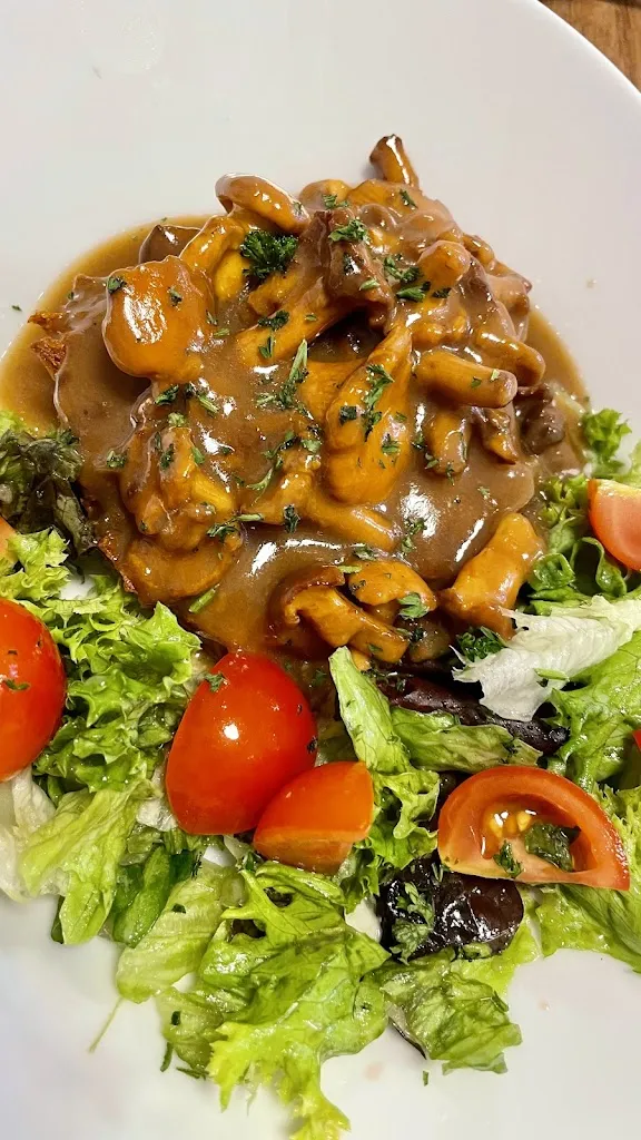 Cash Friend_ESSzimmer by Haverkamp_See_review