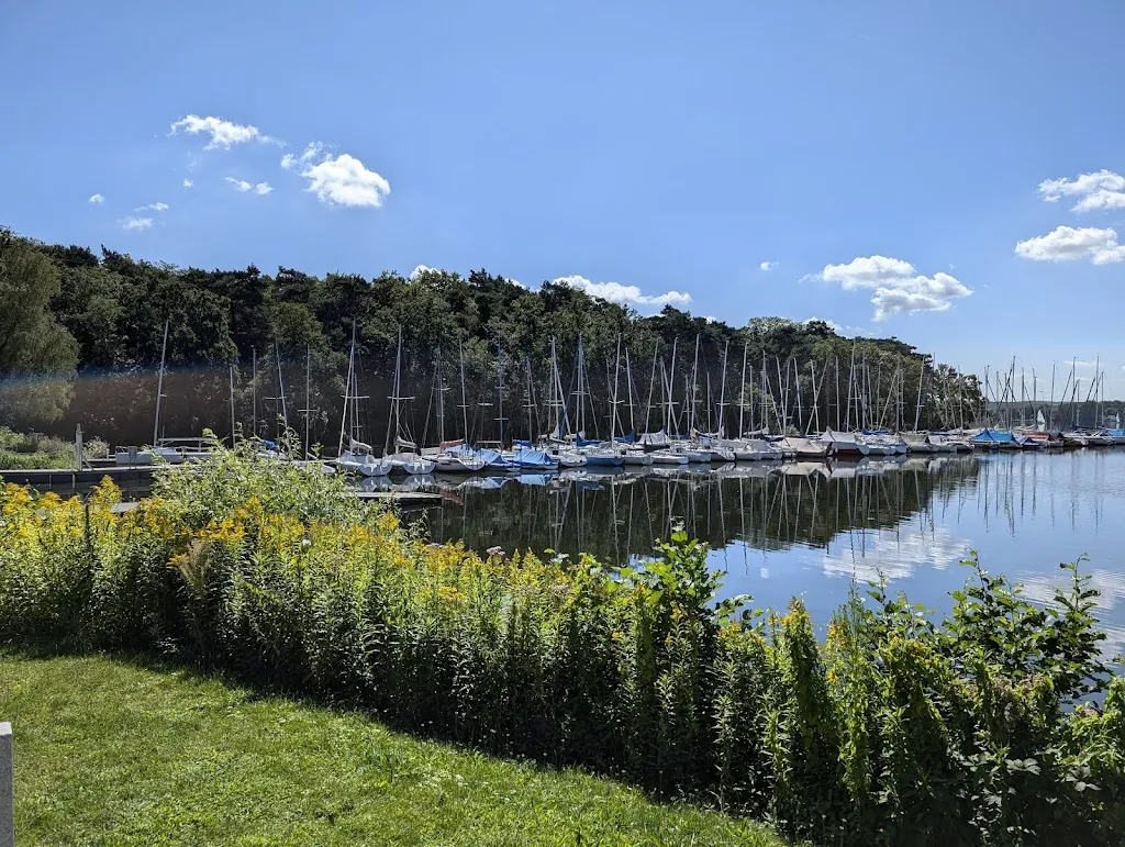 Stephan Henke_Kombüse_See_review