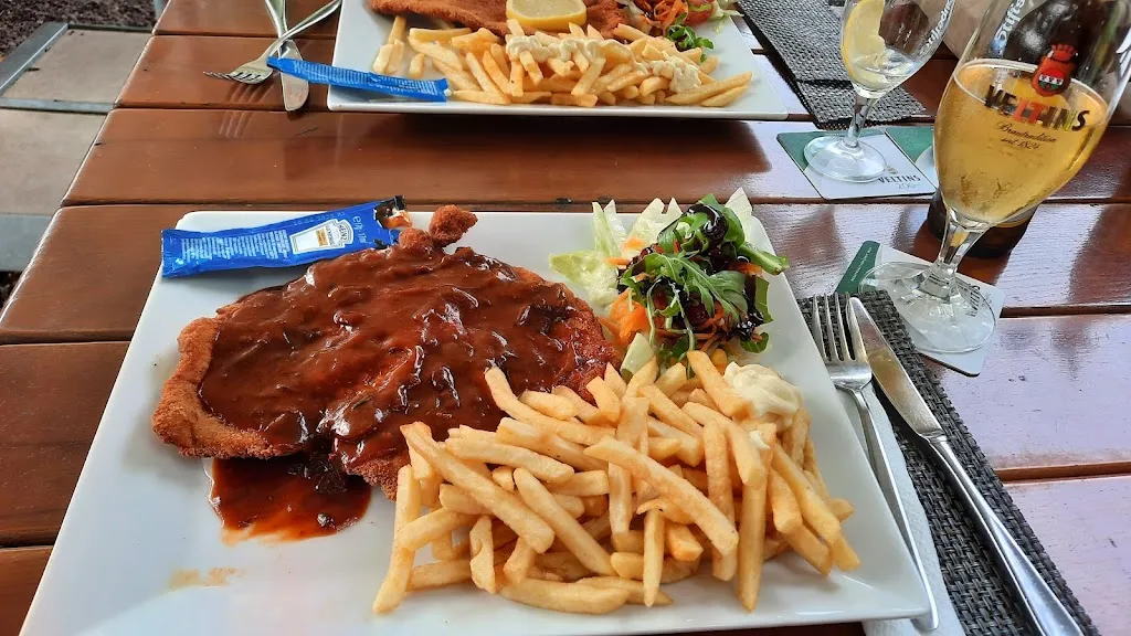 Restaurant Alter Garten_See_slider_image_3