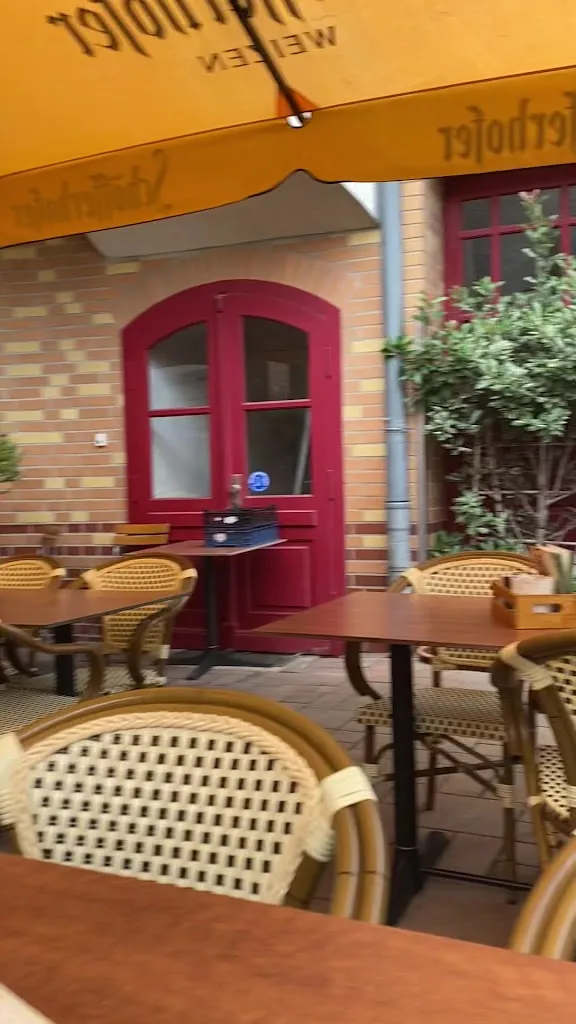 Restaurant Schnitzelwirtin_(Saale)_slider_image_2