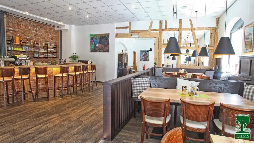 Wirtshaus zum Grünen Baum Altensteig restaurant in Altensteig