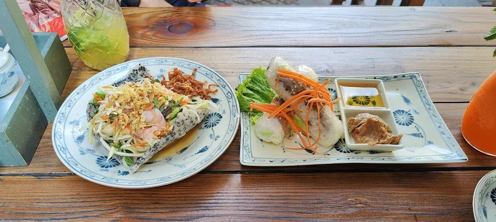 Ekachai Maskulrat_Viet Village Asian Streetfood / Halle (Saale)_(Saale)_reseña