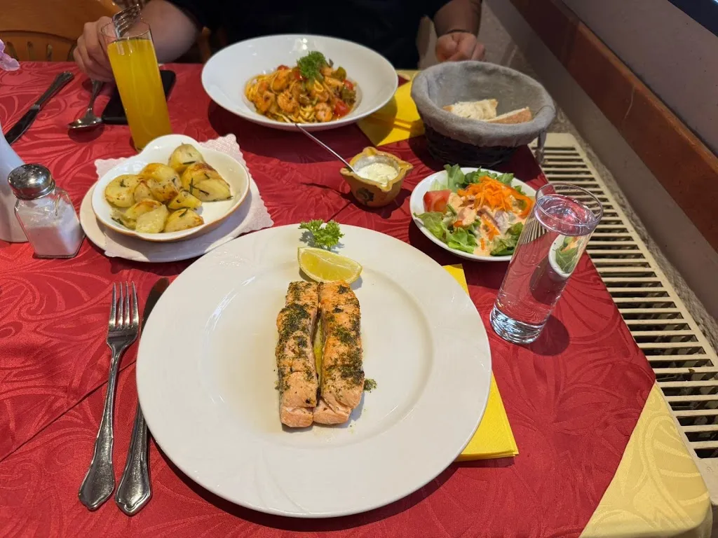 Raed Ba_Hola y Olé_(Hessen)_review