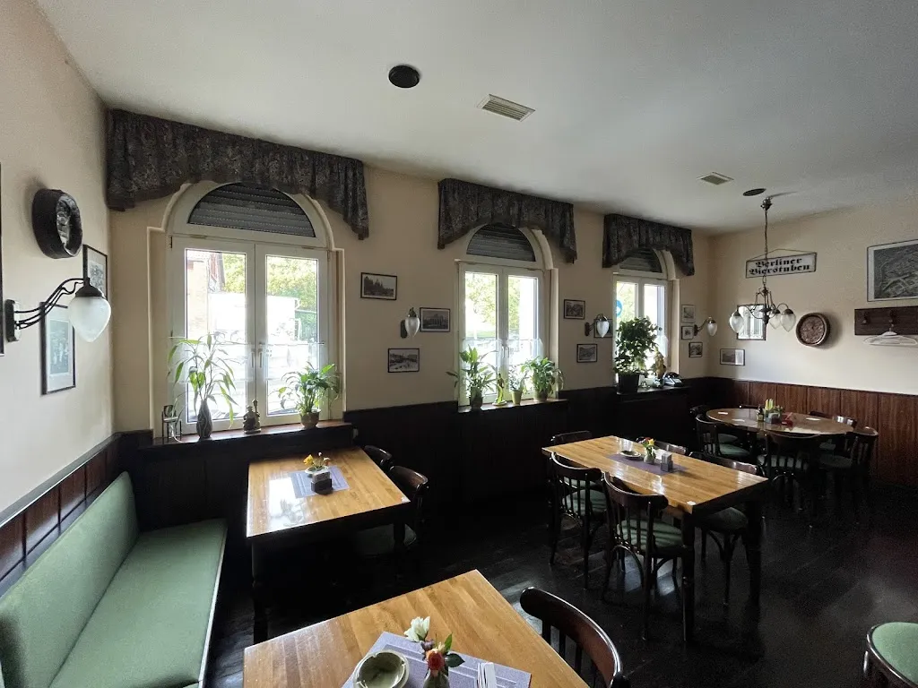 Berliner Bierstuben_(Saale)_slider_image_1