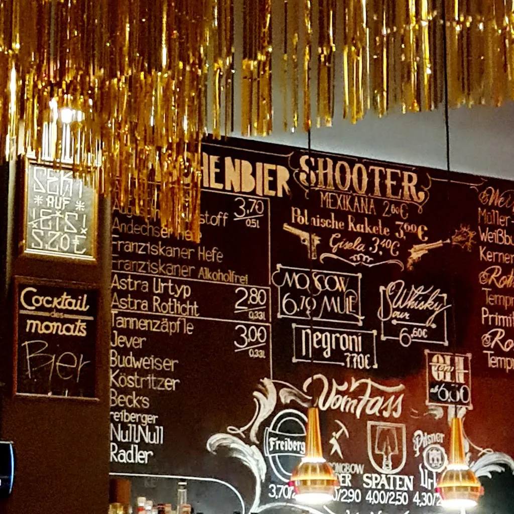 Menu_Two rooms, kitchen, bar_(Saale)_image_3