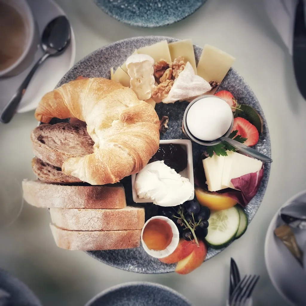 Menu_Mitte Ende Mai_(Saale)_image_9