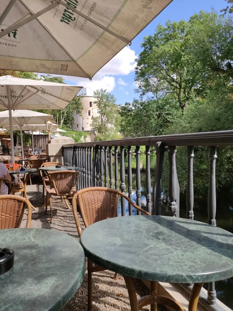 Fritzengarten restaurant in (Saale)