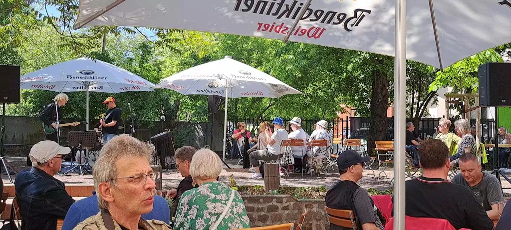 Fritzengarten_(Saale)_slider_image_2