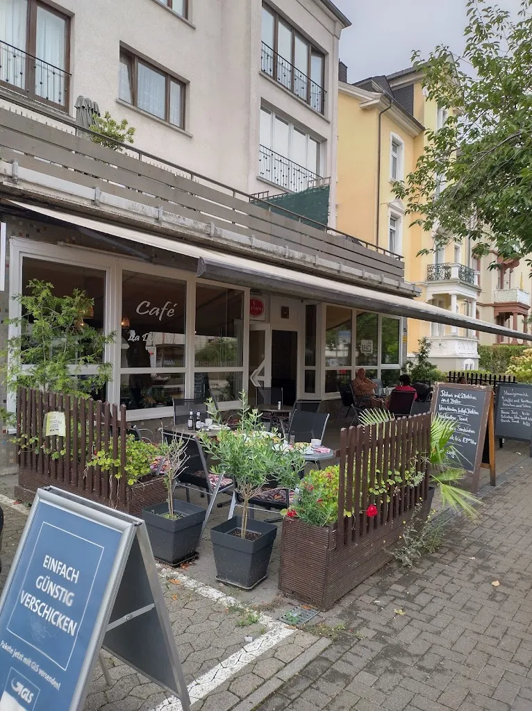 Martin Specht_Café La Dolce Vita__review