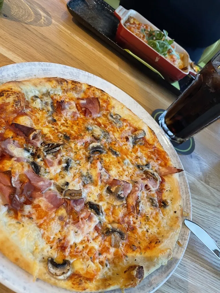 Rafal Dido_R-Café Hamm_Hamm_review