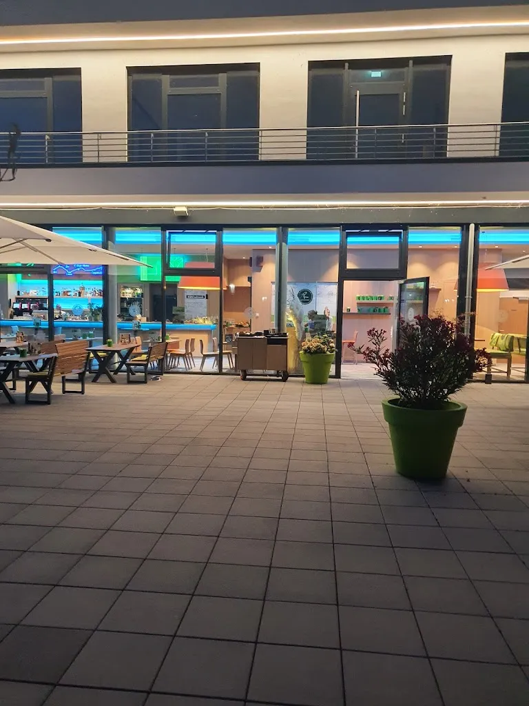 R-Café Hamm_Hamm_slider_image_1