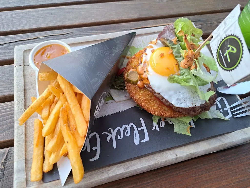 R-Café Hamm_Hamm_slider_image_3