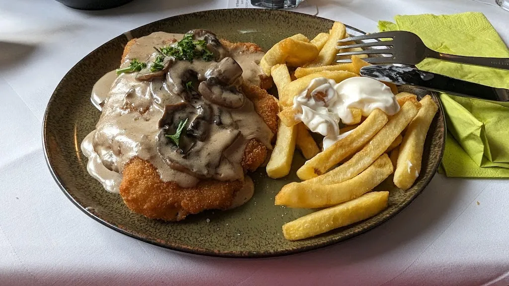 Dorfkrug_Heiligenhaus_slider_image_2