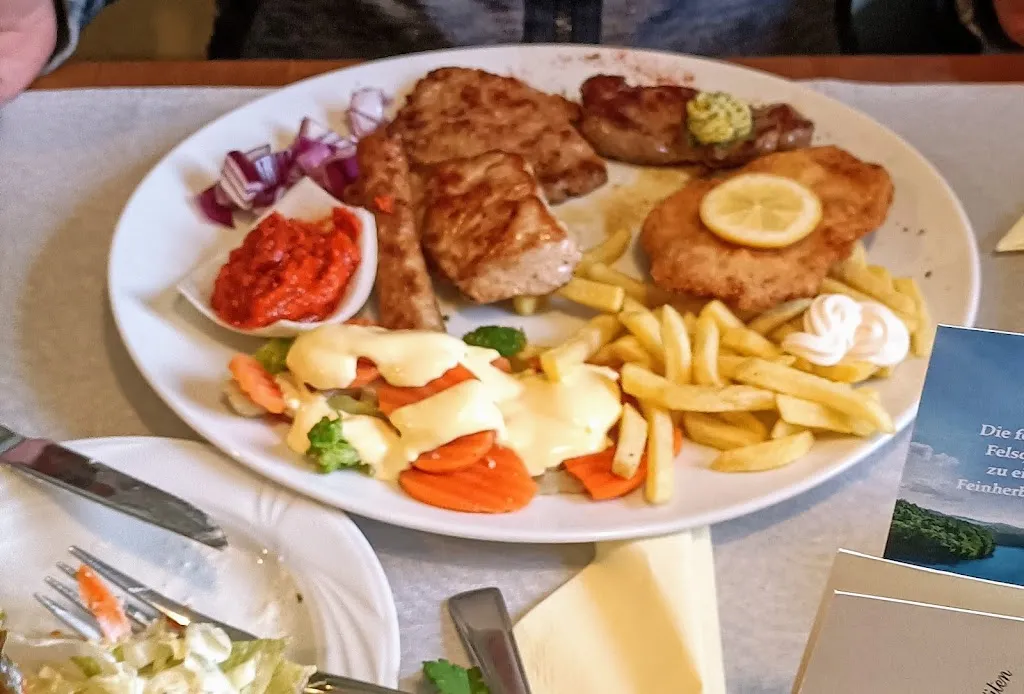 Restaurant Ratskeller_Heiligenhaus_slider_image_3